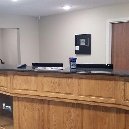 Travelodge By Wyndham Wahpeton Εξωτερικό φωτογραφία