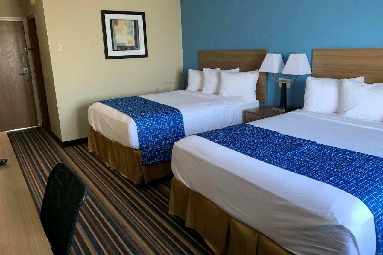 Travelodge By Wyndham Wahpeton Εξωτερικό φωτογραφία